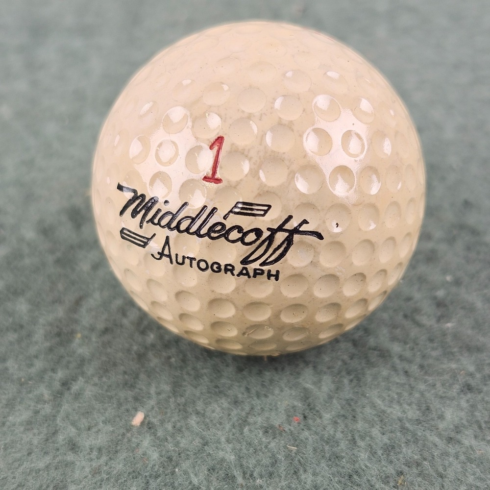 CARY MIDDLECOFF SIGNATURE LOGO GOLF BALL (CIR 1960‎ WILSON AUTOGRAPH)